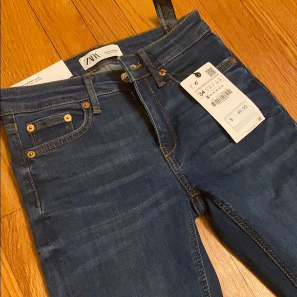 NWT Zara skinny Dark Blue Jeans. - Picture 3 of 5